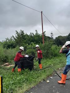 PLN Perluas Jaringan Distribusi , Sembilan Dusun di Pulau Flores Teraliri Listrik PLN