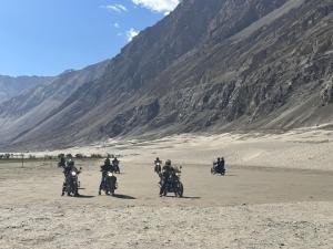 Touring LR Lanjutkan Petualangannya ke Himalayan Region