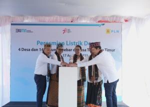 Kado Kemerdekaan, PLN Resmikan Listrik 4 Desa dan 14 Dusun tersebar di Nusa Tenggara Timur