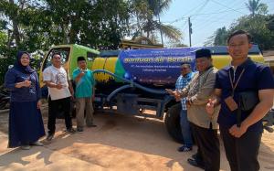 PNM Mekaar Salurkan 12 Ribu Liter Air Bersih untuk Warga Terdampak Kekeringan di Pacitan