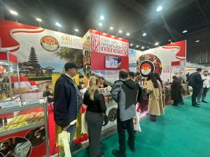 Dubes RI Astana Ikut Membuka Pameran Produk Makanan Terbesar di Asia Tengah