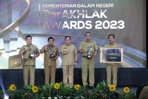 BSKDN Raih Penghargaan The Most Responsive Participant dalam Kemendagri BerAKHLAK Award 2023