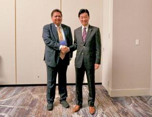Pertemuan Bilateral dengan Jepang di Pertemuan Menteri IPEF di San Fransisco, Menko Airlangga Dorong Kerja Sama Ekonomi dan Percepatan Transisi Energi