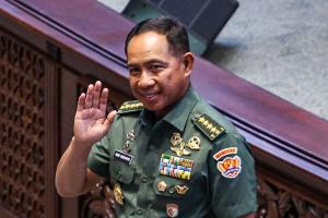 Presiden Jokowi Lantik Panglima TNI Agus Subiyanto
