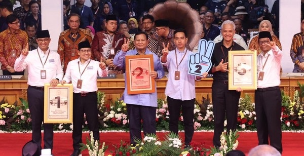 SMRC: Prabowo-Gibran Lebih Kuat pada Warga yang Bukan Anggota Organisasi Keagamaan