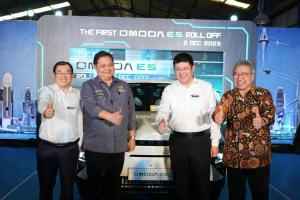 Dorong Kinerja Sektor Industri Otomotif, Menko Airlangga Tegaskan Indonesia Siap Menjadi Produsen Electric Vehicle bagi Pasar Global