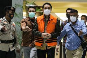 Kendati Terbukti Lakukan Suap, Eks Wakil Ketua DPR Azis Syamsuddin Bebas Bersyarat