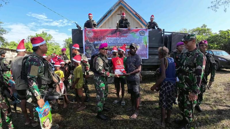 Bantuan Sosial TNI AL Menyambut Hari Raya Natal dan Tahun Baru