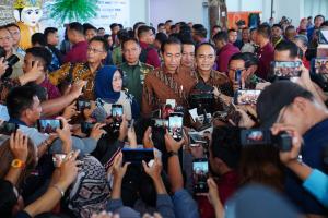Panglima TNI Dampingi Presiden RI Pada Acara Puncak Peringatan Hari Pers Nasional 2024