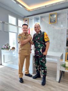 Pj Bupati Maybrat Terima Kunjungan Kolonel Infantri Abdul Rahman Said di Kantor Bupati