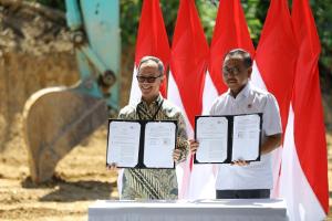 Perkuat Sektor Jasa Keuangan, OJK dan OIKN Menandatangani Rencana Pembangunan Kantor di Nusantara