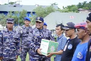 TNI Angkatan Laut Terus Latih Masyarakat Dalam Penanggulangan Bencana