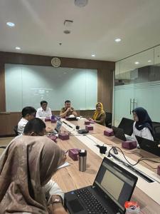 Pj Bupati Maybrat Hadiri Rapat Persiapan Dukungan Program Pemberdayaan Ekonomi Masyarakat di Kemenko Perekonomian Jakarta
