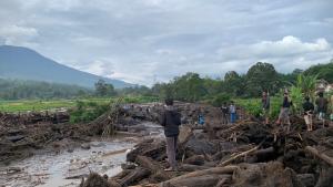 Update Banjir Bandang di Agam, Korban Meninggal 19 Orang