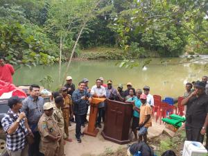 Pj Sekretaris Daerah kabupaten Maybrat Turut Kunjungi Kampung Ayata dan Aisa