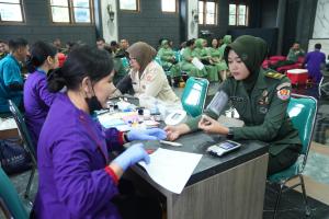 
                                       Peduli Sesama, Dispenad Gelar Donor Darah HUT ke-74 Penerangan TNI AD