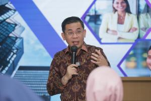 
                                       Kepala Biro Humas dan Protokol Kementerian ATR/BPN, Harison Mocodompis: Ada Banyak Program yang Layak Diceritakan