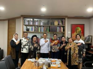 
                                       Menteri Kebudayaan Fadli Zon: Apresiasi dan Dukung Rencana Pergelaran Seni Musik dan Tari Tutur Puan Mitra Seni Indonesia