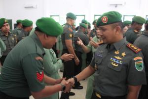 
                                       Ini Pesan Dandim Kepada 42 Personel Kodim 1801/Manokwari Naik Pangkat