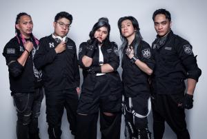
                                       Kolaborasi Bareng Haircoolest Barbershop, Party at Eden Rilis Single Crown of the Emperor