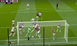 Burnley vs Arsenal 0-2: The Gunners Makin Kokoh di Puncak