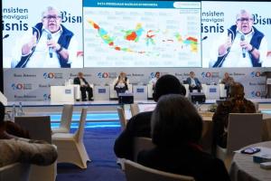 
                                       Fahri Hamzah: 6 Juta Keluarga Alami Backlog Ganda, Tinggal di RTLH Bukan Miliknya