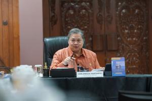 
                                       Kawasan Ekonomi Khusus (KEK) Terbukti Dorong Pertumbuhan Tinggi di Daerah, Kabupaten Batang dan Kendal jadi Model Pengembangan Ekonomi Regional