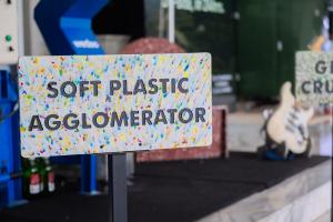 
                                       Sinergi Menata Wajah Baru Pariwisata Bahari Indonesia Berkelanjutan