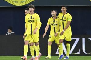 
                                       Perkasa di El Madrigal,  Villarreal Gilas Espanyol 4-1   