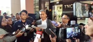 
                                       Dua Perkara Jerat AKBP Didik Putra Kuncoro, Kuasa Hukum Tegaskan Tak Pernah Perintah Edarkan Narkoba