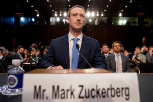 
                                       Mark Zuckerberg Buka Suara Soal Tuduhan Medsos Bikin Kecanduan Anak-Anak