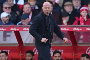 
                                       Begini Reaksi Pelatih Liverpool Usai Menang Dramatis Lawan Nottingham Forest 