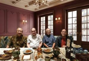 
                                       Empat Sosiolog UI Membaca Indonesia di Tengah Bising Politik