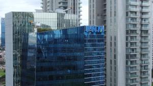 
                                       Baznas Banyuwangi Salurkan 2 Ton Lebih Zakat Fitrah dari PNM untuk Mustahik