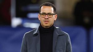
                                       Chelsea Gagal ke Liga Champions Musim Depa, Liam Rosenior Tetap Aman