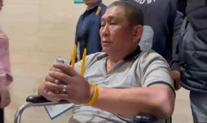 
                                       Bareskrim Tangkap Kurir Narkoba Jaringan Ko Erwin, Terima Upah Rp20 Juta