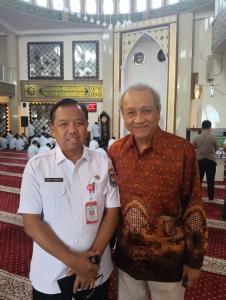 
                                       Kepala Biro SDM Kemendagri Evan Nur Setya Hadi Pimpin Acara Penyerahan SK Pensiun dari Kemendagri