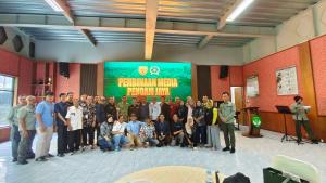 
                                       Pendam Jaya Perkuat Sinergi dengan Insan Pers melalui Silaturahmi di Makodam Jaya