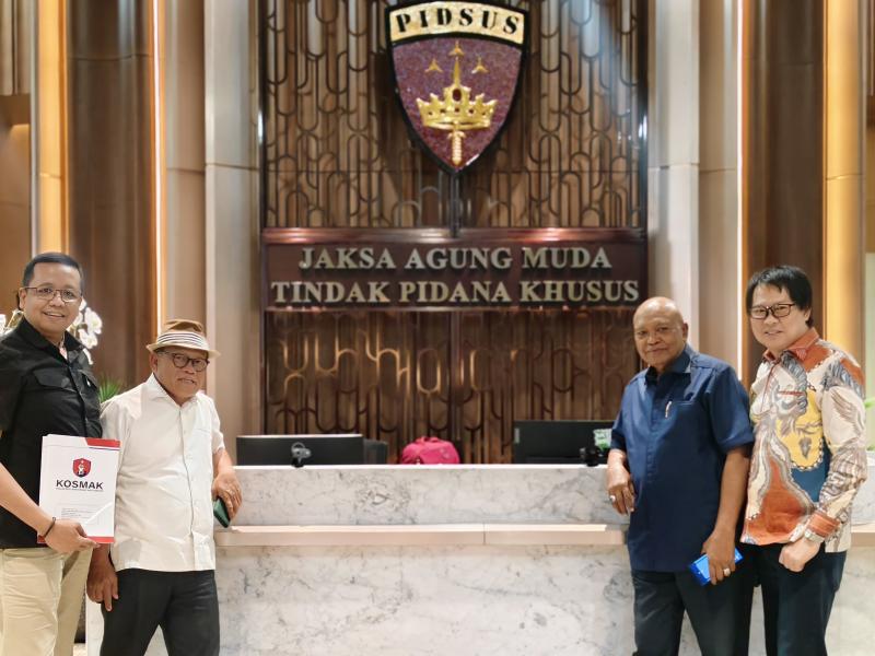 KOSMAK Kembali Datangi Gedung Bundar, Desak Kejagung Usut Pihak Lain dalam Kasus Batu Bara PLN EPI
