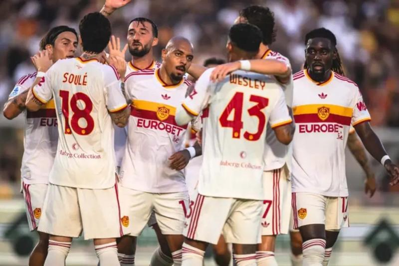  AS Roma Tekuk Lecce 4-0, Puncaki Klasemen Sementara Seri A