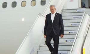 
                                       Pezeshkian Tiba di New York Hadiri Sidang PBB di Tengah Perang dengan AS